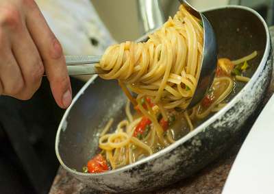 In tavola Delivery Wellness, a cena con produttori