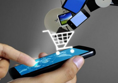 Cresce shopping via smartphone: al top moda, elettronica e libri