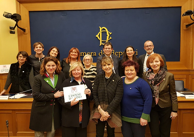 Donne del Vino alla Camera per corsi di wine marketing in rosa